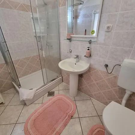 In Toller Lage- 10m Vom Entfernt By Interhome Apartamento *