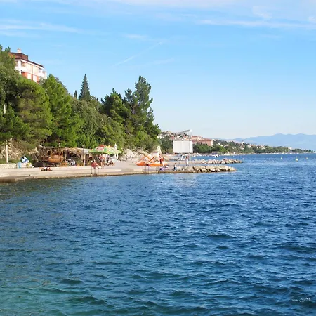 In Toller Lage- 10m Vom Entfernt By Interhome Crikvenica